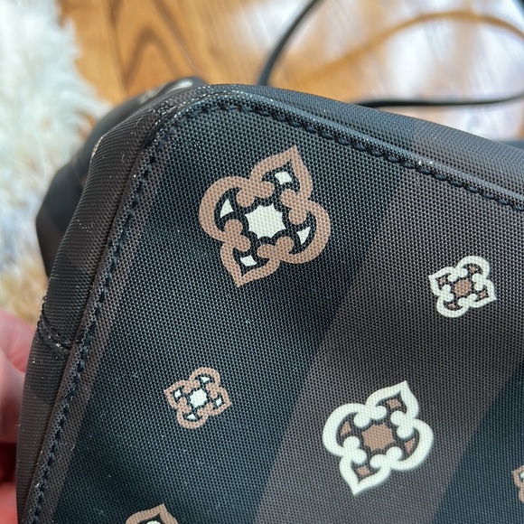 Brighton bag in good condition, spacious, well designed. Has some sighs of wear. - Picture 6 of 7